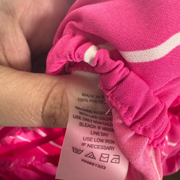 Vince Camuto plus size off the shoulder top - Picture 7 of 7